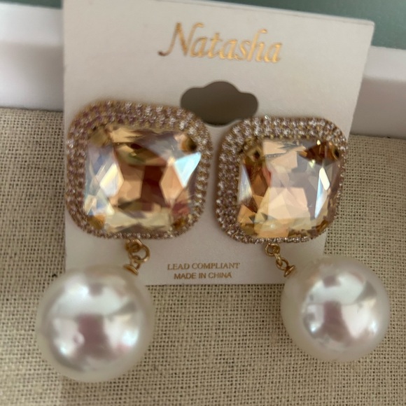 Natasha Couture Gold and Cream Earrings - Picture 2 of 10